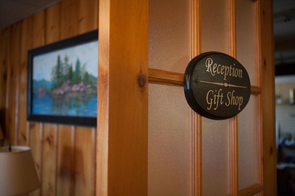 Beachwood Resort Deer Bay Exterior photo